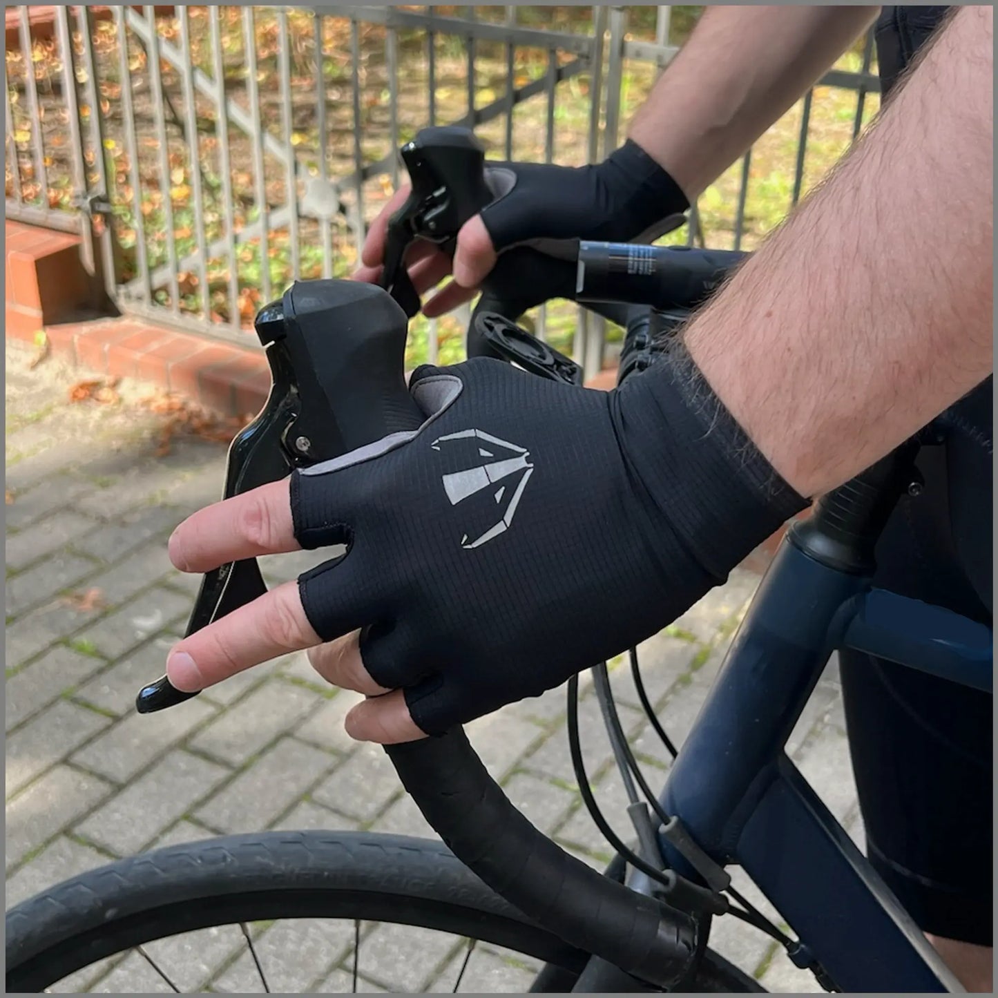 DACHS Unisex Half-Finger Gloves - Black DACHS Road-cycling - Radsport