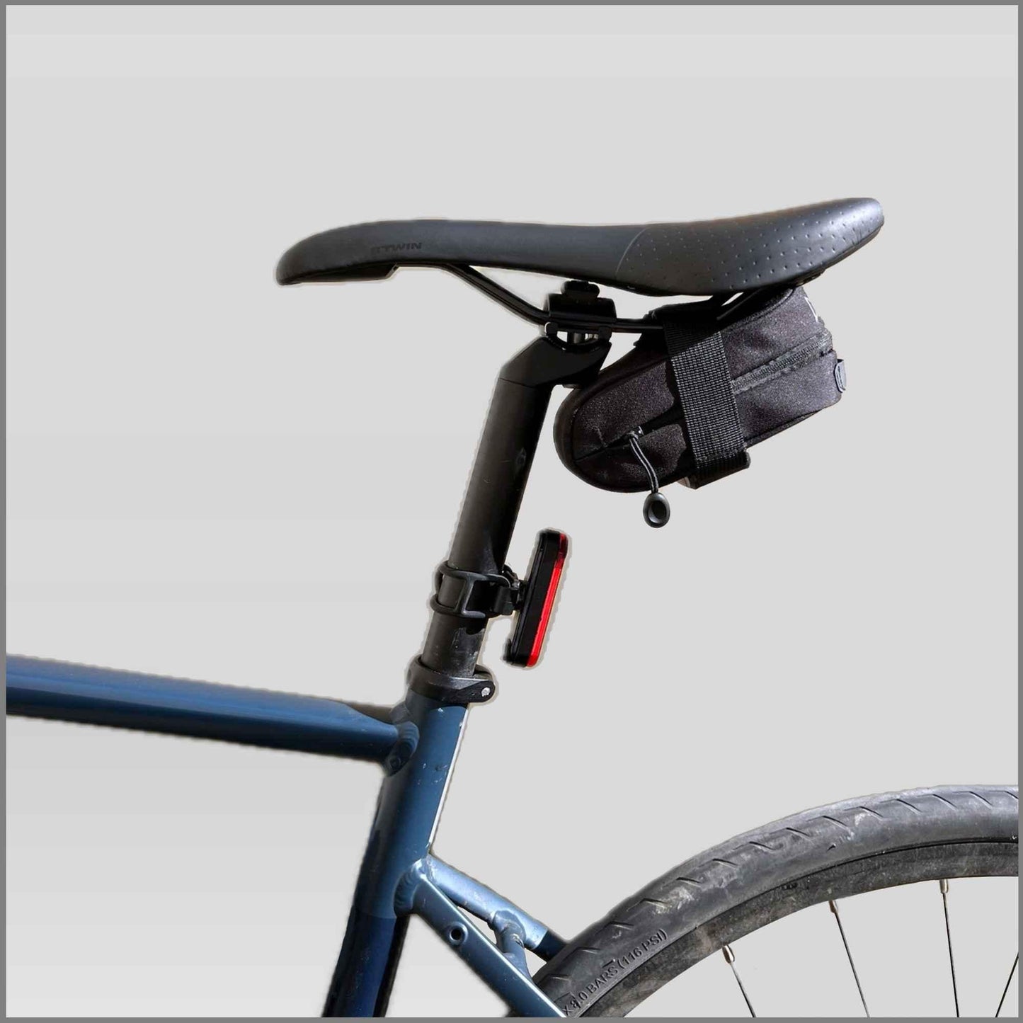 DACHS Mini Borsa da Sella con Clip Magnetica e Supporto Luce DACHS Ciclismo su strada - Radsport