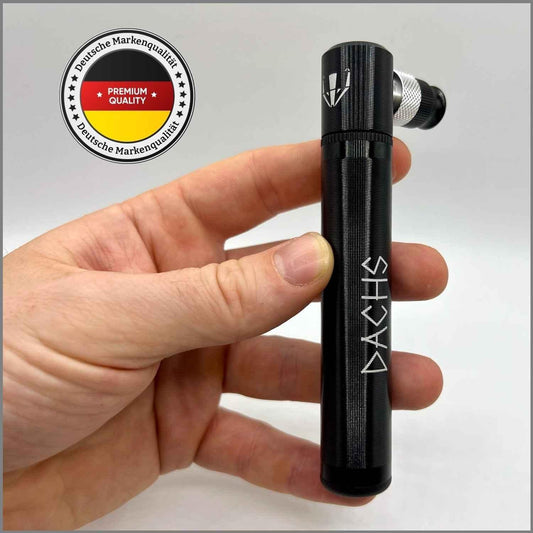 DACHS Mini-Rennrad-Pumpe - Hochdruck-Fahrradpumpe with Bracket DACHS Rennradfahren - Radsport
